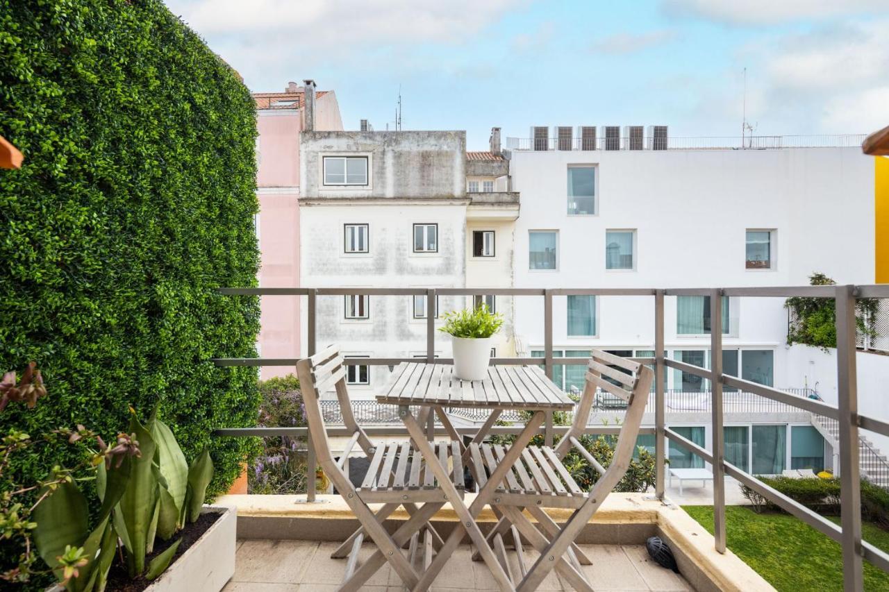 Lapa 3Bdr Duplex W/ Balcony By Lovelystay Lisbon Exterior photo